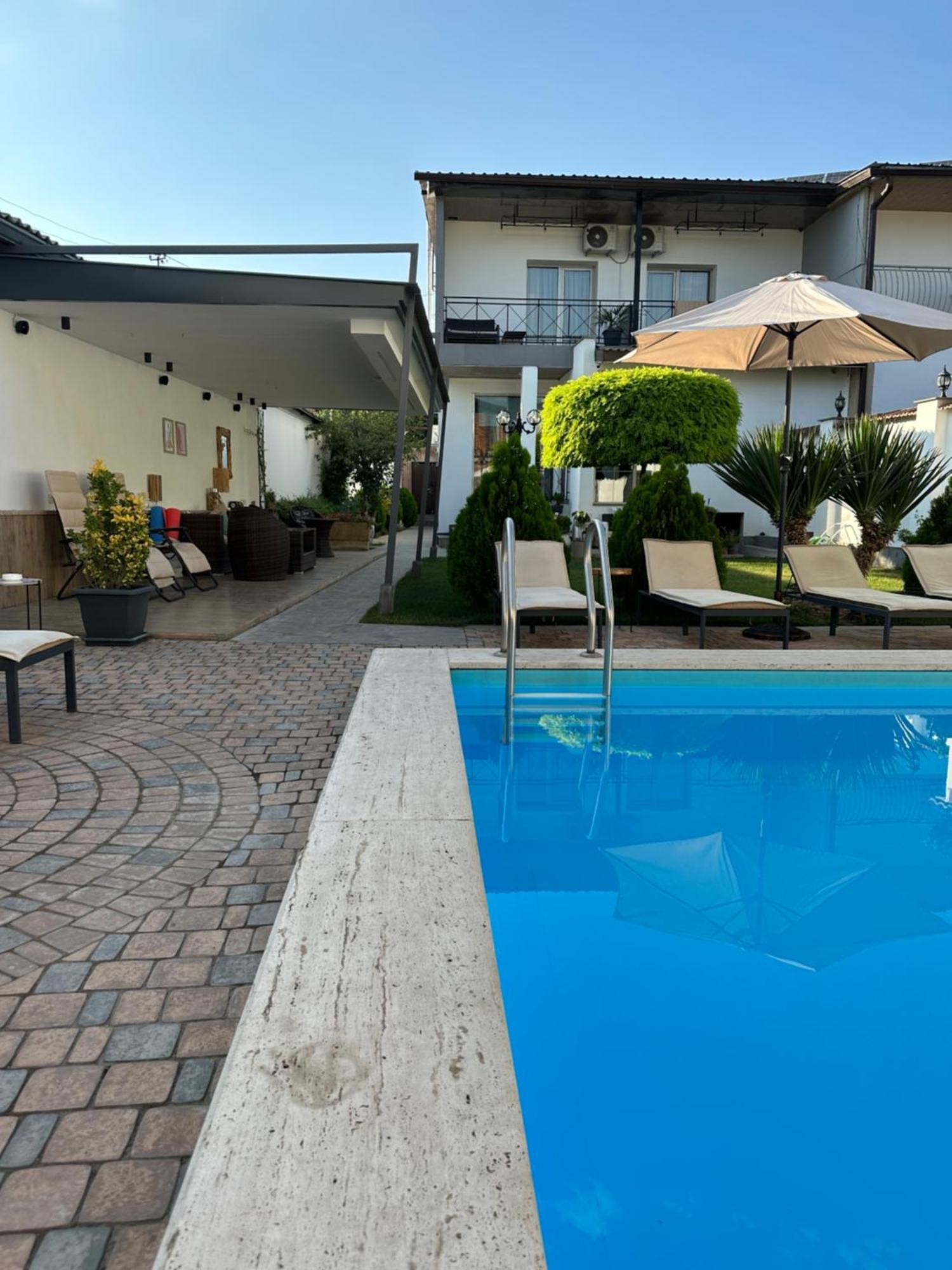 Garden Lounge Hotel Jerevan Eksteriør bilde