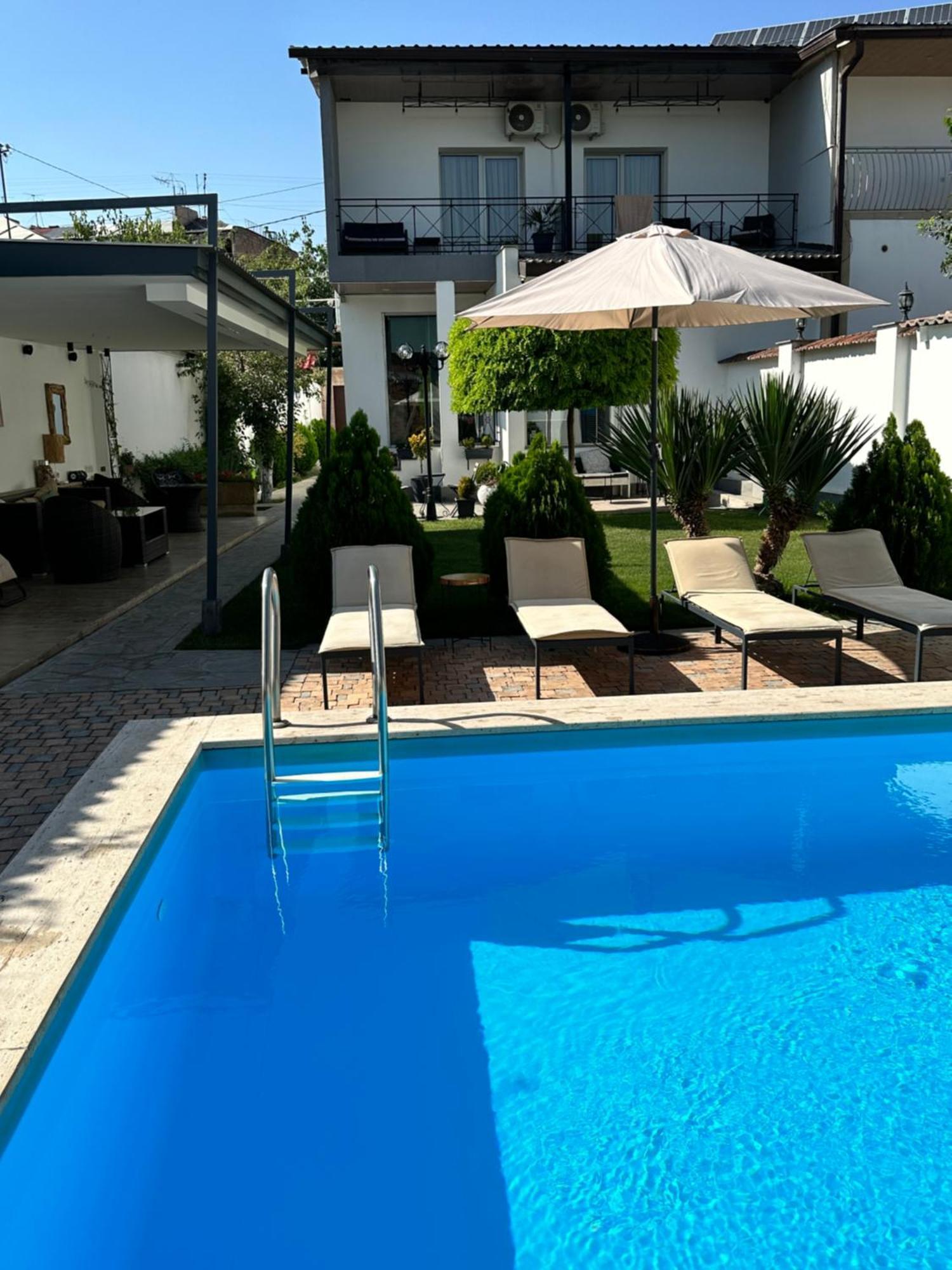 Garden Lounge Hotel Jerevan Eksteriør bilde